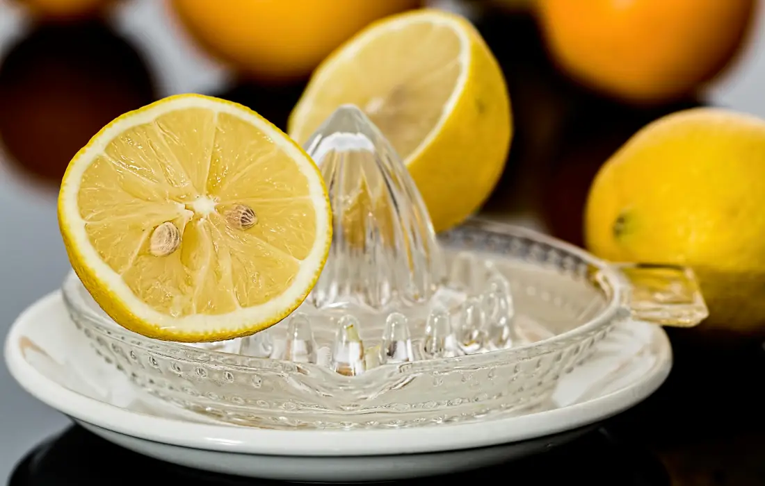 10 полезни свойства на лимоновия сок